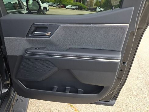 New 2026 GMC Sierra EV Elevation image 10