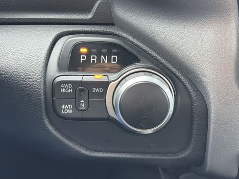 Used 2024 RAM 2500 Big Horn w/ Bed Utility Group image 8