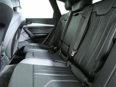 Certified 2024 Audi Q5 2.0T Premium image 15