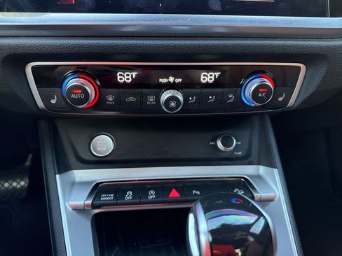 Used 2020 Audi Q3 2.0T Premium Plus image 17