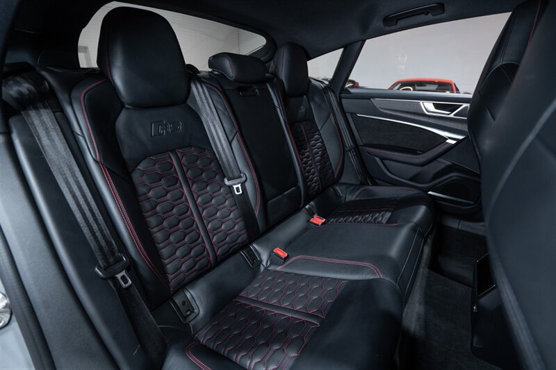 Used 2021 Audi RS 7 Sportback w/ Black Optic Package AWD/4WD image 32
