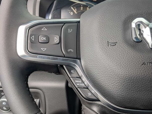 New 2026 RAM 1500 Big Horn AWD/4WD image 18
