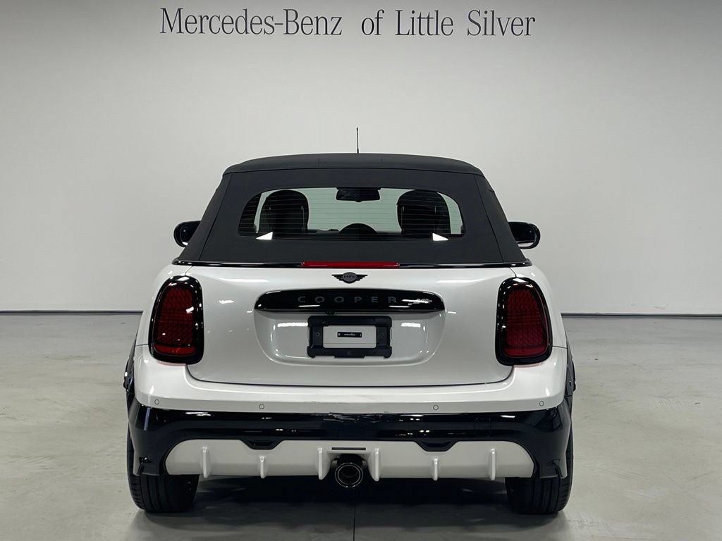 Used 2025 MINI Cooper John Cooper Works FWD image 4