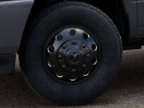 New 2026 RAM 3500 Laramie w/ Night Edition AWD/4WD image 4