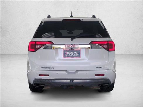 Used 2019 GMC Acadia Denali w/ Technology Package AWD/4WD image 7