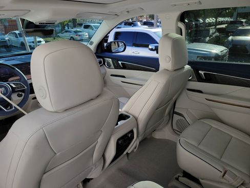 New 2026 Buick Enclave Avenir image 15