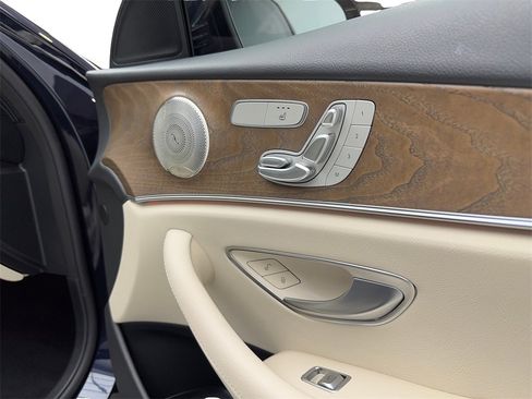 Used 2022 Mercedes-Benz E 350 Sedan w/ AMG Line Exterior image 48