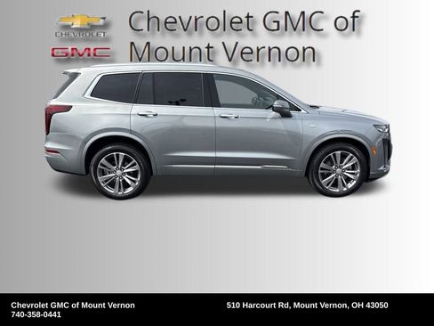 Used 2025 Cadillac XT6 Premium Luxury image 32