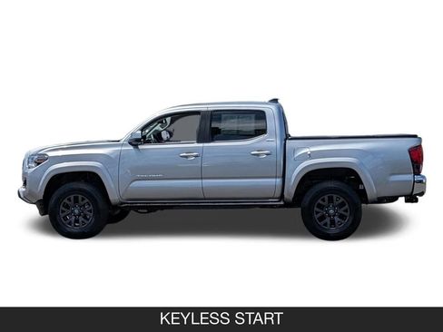 Used 2023 Toyota Tacoma SR5 RWD image 5