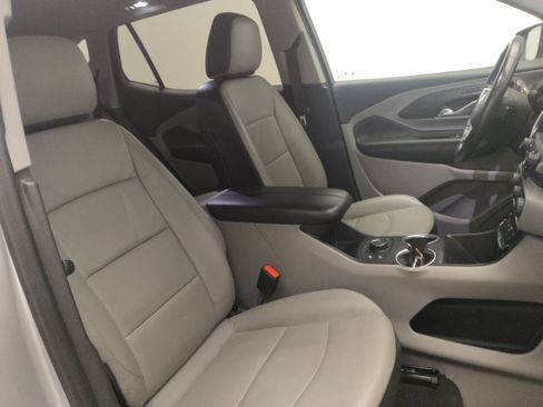 Used 2020 GMC Terrain SLT w/ Preferred Package FWD image 21