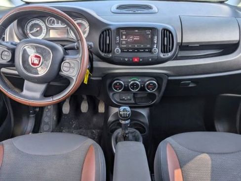 Used 2014 FIAT 500L Trekking w/ Popular Equipment Group image 22