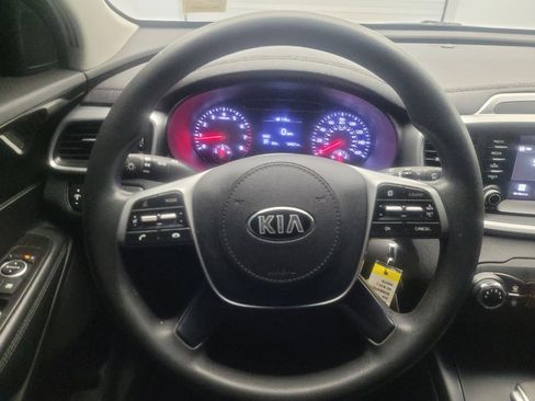 Used 2020 Kia Sorento L image 22
