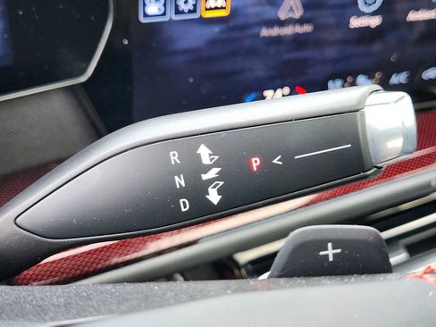 Used 2024 Chevrolet Traverse RS AWD/4WD image 27