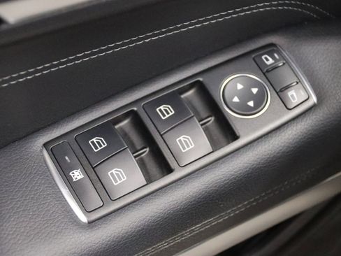 Used 2014 Mercedes-Benz E 550 Coupe image 60