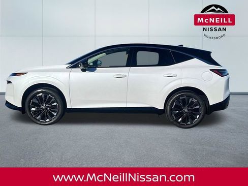 New 2026 Nissan Murano Platinum w/ Cargo Package AWD/4WD image 4
