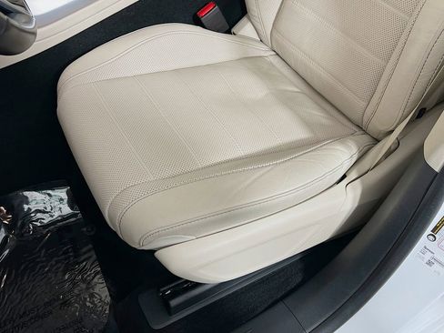 Used 2024 Mercedes-Benz GLE 580 4MATIC image 20