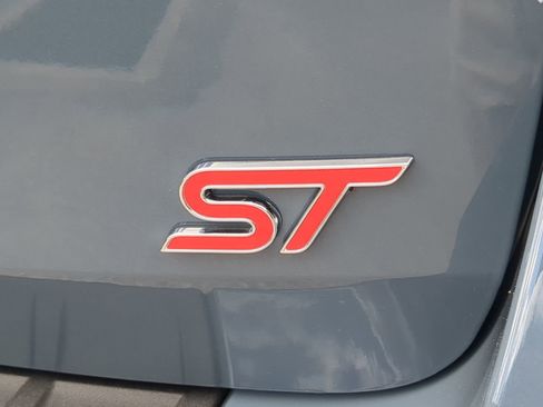 New 2026 Ford Explorer ST w/ Sun And Sound Package image 43