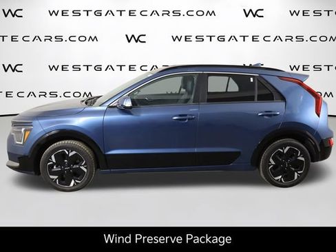 Certified 2023 Kia Niro Wind w/ Wind Preserve Package FWD image 5