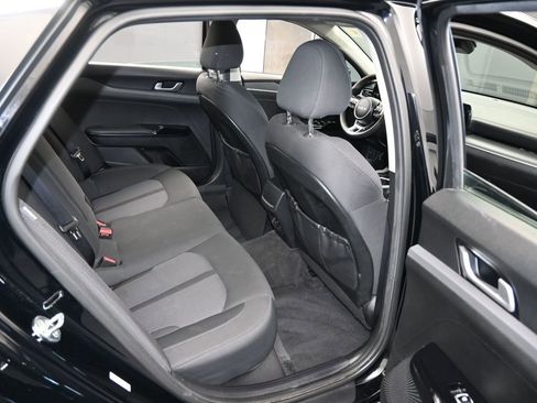 Used 2022 Kia K5 LXS image 32