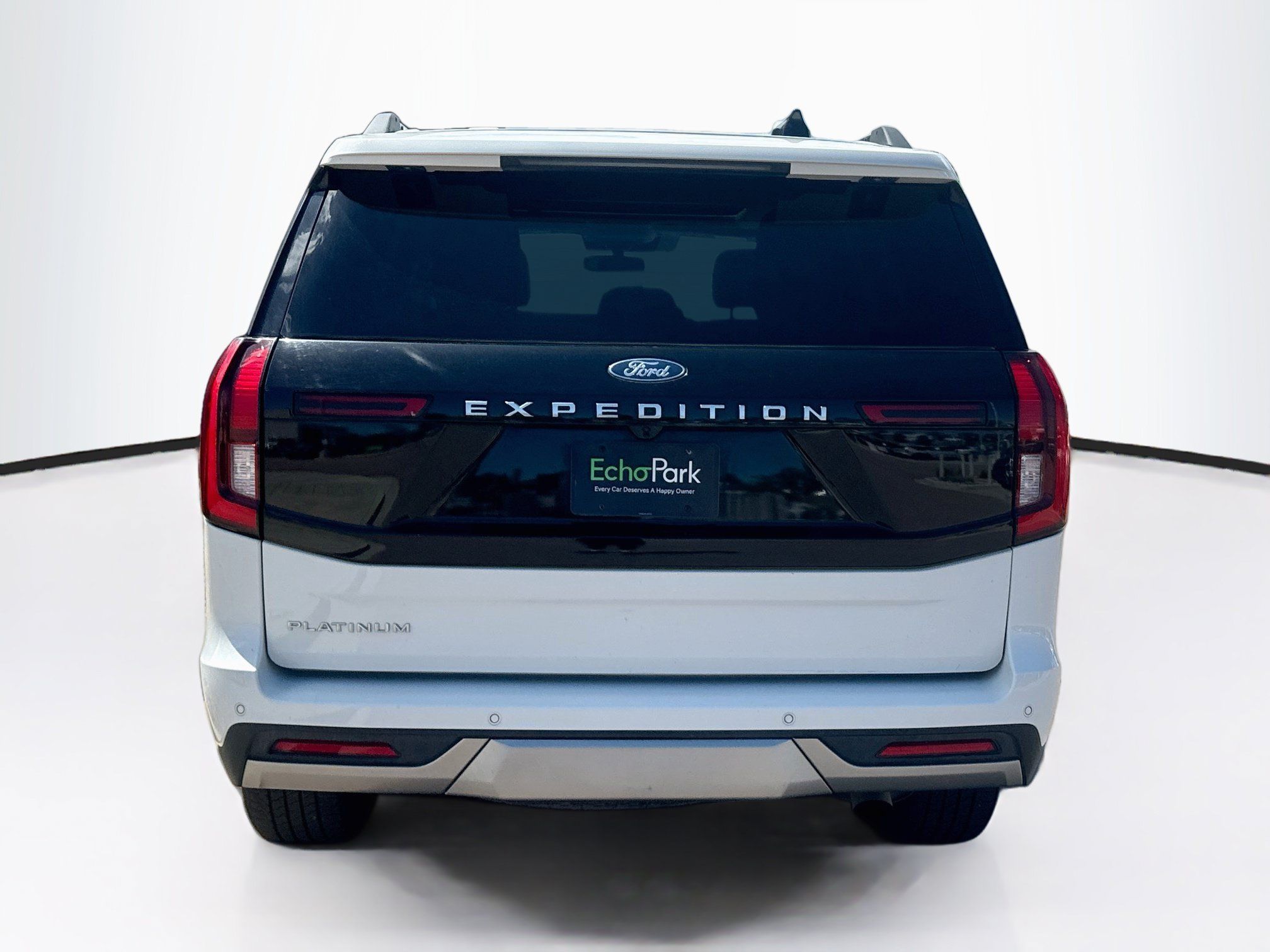 Used 2025 Ford Expedition Platinum AWD/4WD image 7