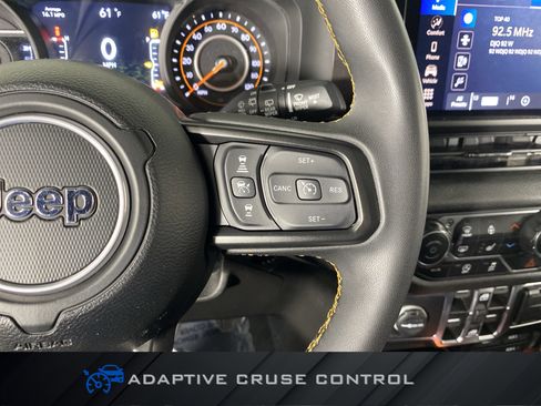 Used 2024 Jeep Wrangler Unlimited Sport AWD/4WD image 22