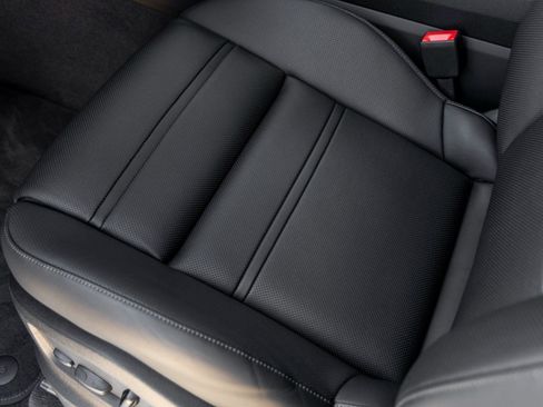 New 2026 Porsche Cayenne Coupe image 22