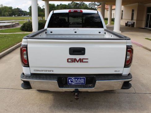 Used 2018 GMC Sierra 1500 SLT w/ SLT Premium Package image 14