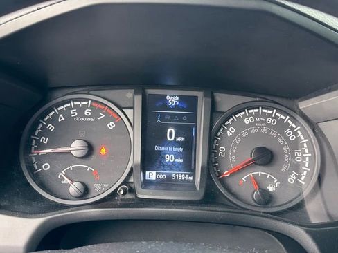 Used 2023 Toyota Tacoma SR AWD/4WD image 40