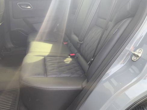 Certified 2023 Nissan Rogue Platinum w/ Platinum Premium Package image 7