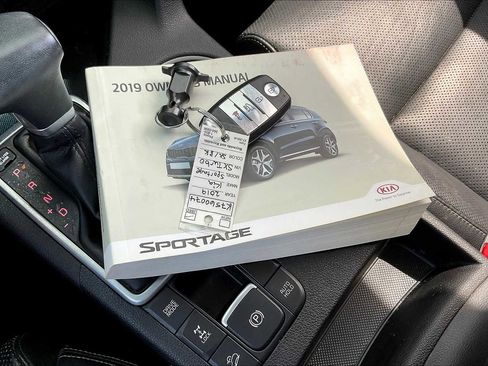 Used 2019 Kia Sportage SX image 14