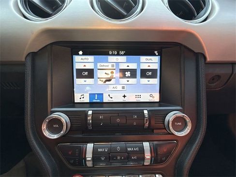 Used 2017 Ford Mustang GT Premium w/ Equipment Group 401A image 19