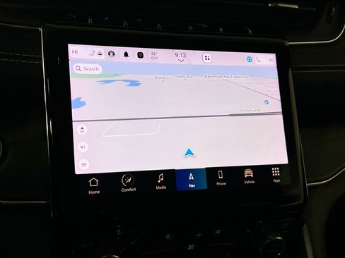 Used 2022 Jeep Grand Cherokee Overland image 13