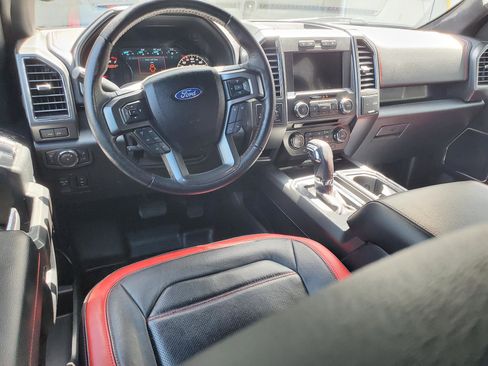 Used 2018 Ford F150 Lariat image 36