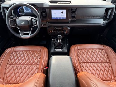 Used 2023 Ford Bronco 2-Door w/ Sasquatch Package AWD/4WD image 22