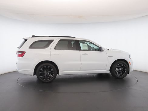 Used 2023 Dodge Durango R/T image 32