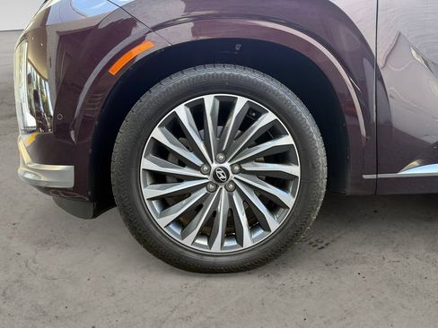 Used 2024 Hyundai Palisade Calligraphy AWD/4WD image 9