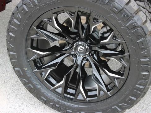Used 2026 Chevrolet Silverado 1500 RST w/ Z71 Off-Road Package AWD/4WD image 27