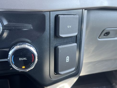 Used 2025 Ford F150 XLT w/ Equipment Group 301A Standard AWD/4WD image 27