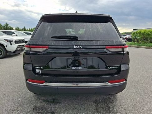 Used 2023 Jeep Grand Cherokee Laredo X AWD/4WD image 5