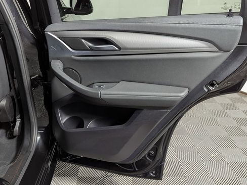 Used 2019 BMW X4 M40i w/ Driving Assistance Package image 39