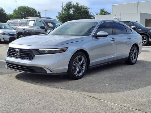 Certified 2024 Honda Accord EX image 21