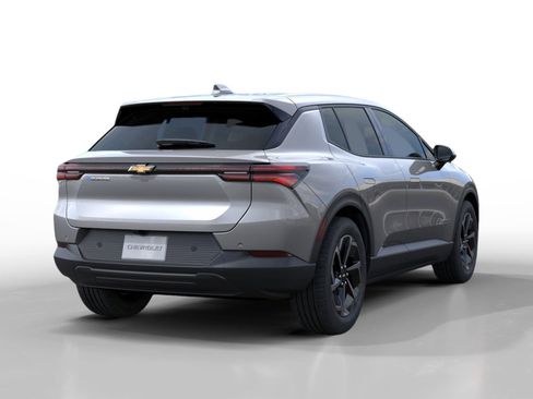 New 2026 Chevrolet Equinox EV LT image 4