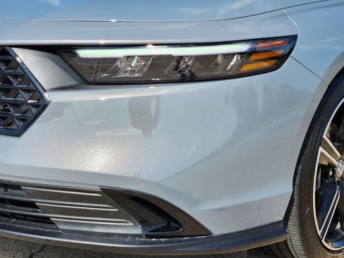 Used 2026 Honda Accord SE image 9