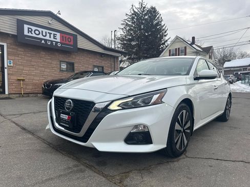 Used 2019 Nissan Altima 2.5 SL image 1