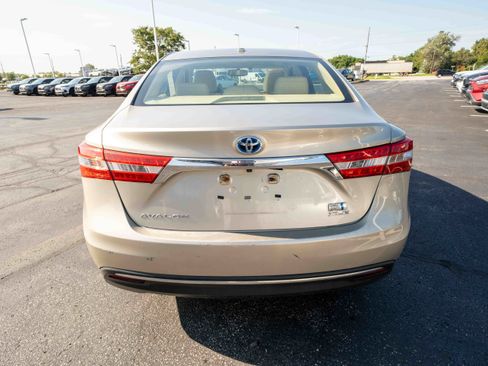 Used 2015 Toyota Avalon XLE Premium FWD image 5