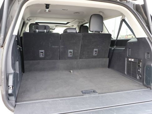 Used 2025 Ford Expedition Max Platinum AWD/4WD image 16