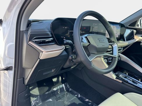 New 2025 Audi Q5 Prestige image 19