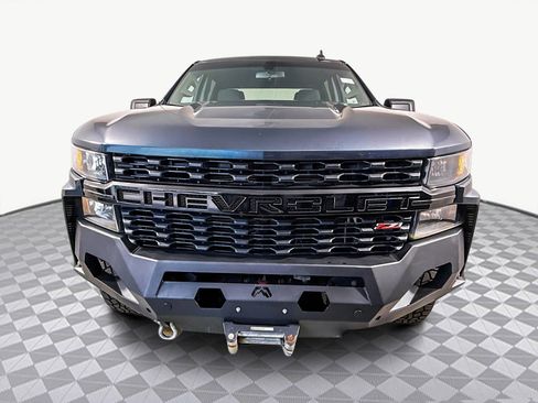 Used 2020 Chevrolet Silverado 1500 Custom Trail Boss w/ Custom Convenience Package image 2