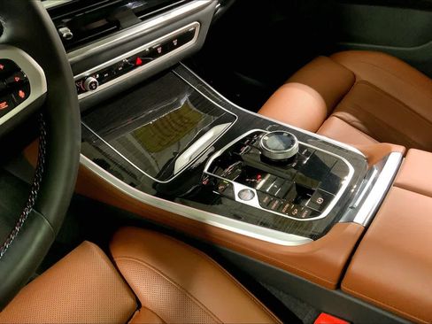Used 2025 BMW X5 M60i w/ Executive Package AWD/4WD image 17