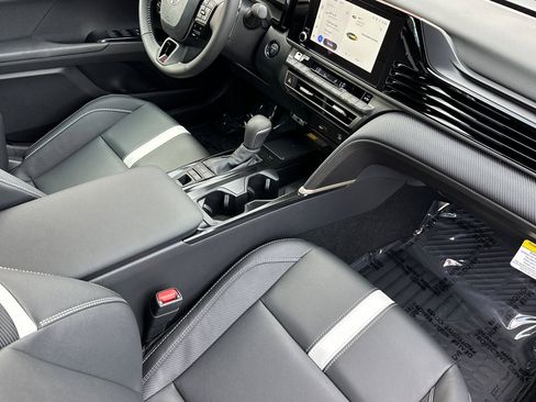 New 2026 Toyota Camry SE image 13